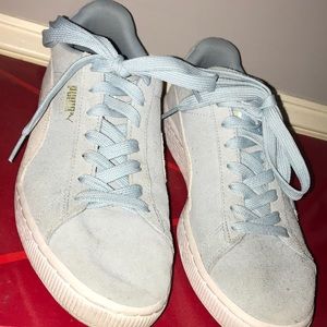 Light blue puma suede sneakers